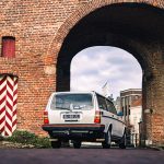 VAN HET PAD Volvo 240 Estate trouwauto